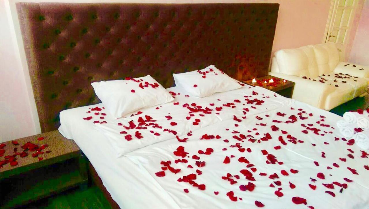 Emperum Nelson Hotel Кишинёв Экстерьер фото