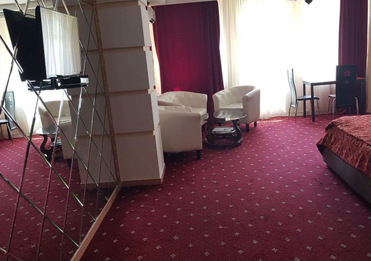 Emperum Nelson Hotel Кишинёв Экстерьер фото
