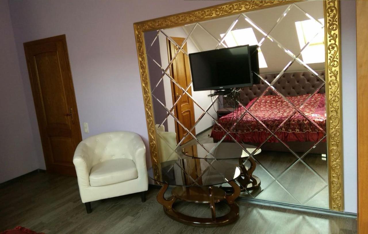 Emperum Nelson Hotel Кишинёв Экстерьер фото