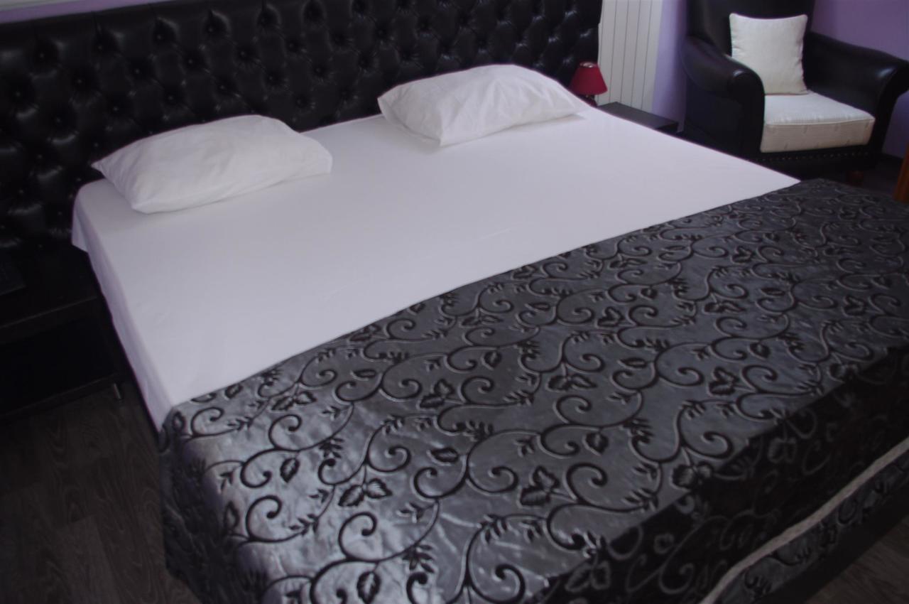 Emperum Nelson Hotel Кишинёв Экстерьер фото
